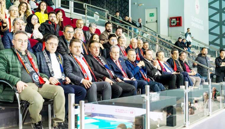 Yozgat Tarih Yazdı: Kadın Hentbol Takımı Süper Lig’de! Tribünlerde Birlik, Sahada Destan 5
