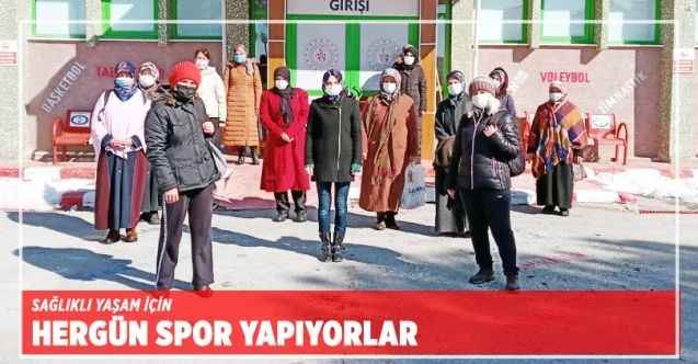Sağlıklı yaşam için her gün spor yapıyorlar