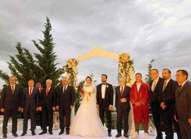 Şeyma ve Alperen mutluluğa evet dedi