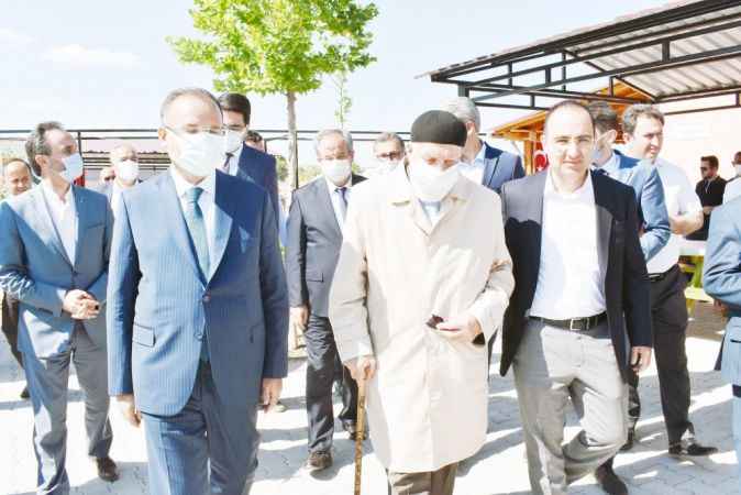 Şeyhzâde Hacı Ahmet Şevki Ergin Hoca Efendi doğumunun 115’inci yılında anıldı
