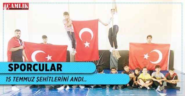 Yozgat Gençlik ve Spor İl Müdürlüğü bünyesinde açılan yaz spor okullarına katılan sporcular 15 Temmuz şehitlerini andı