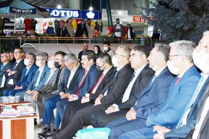 Şairler Antolojisi Akdağmadeni’nde Sanatçıları Buluşturdu