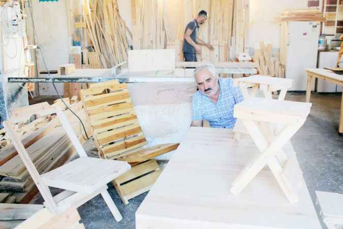 Yozgat’ta kendi teknesini yaptı yüzdüremiyor