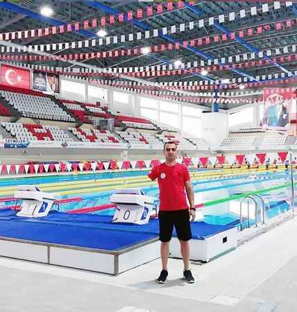 Milli Yüzücü Rahmi Ersoy’un yeni hedefi Avrupa ve Olimpiyatlar