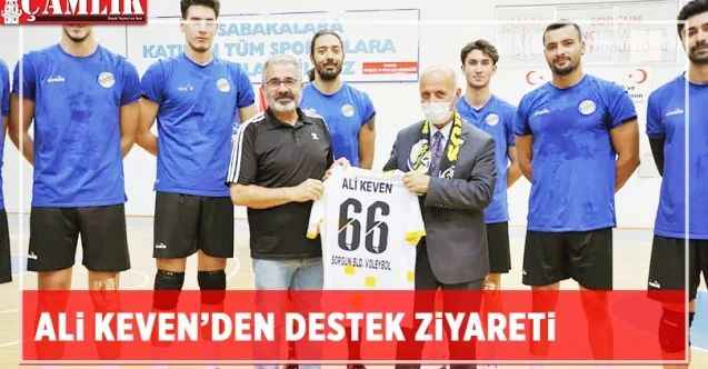 Cumhuriyet Halk Partisi Yozgat Milletvekili Ali Keven, AXA Sigorta Efeler Liginde mücadele edecek olan temsilcimiz Sorgun Belediyespor’un antrenmanını ziyaret etti