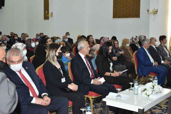 CHP Genel Başkanı Kemal Kılıçdaroğlu,  Yozgat'ta Engelsiz Yaşam Buluşmalarında vatandaşlarla bir araya geldi