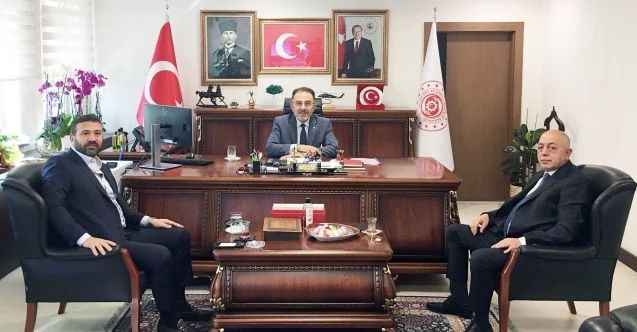 Çalışma ve Sosyal Güvenlik Bakanı Yardımcısı Ertuğrul Soysal'a Eryılmaz ve Güder'den Tebrik Ziyareti