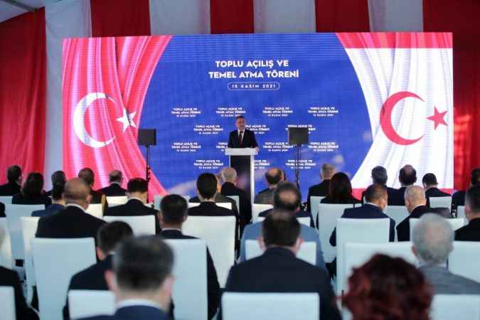 Cumhurbaşkanı Yardımcısı Fuat Oktay, Kuzey Kıbrıs Türk Cumhuriyeti’nin (KKTC) 38’inci kuruluş yıl dönümü kapsamında düzenlenen tanıtım ve temel atma törenine katıldı