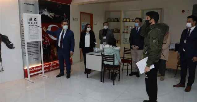 Etimesgut Belediyesinden öğrencilere görme taraması