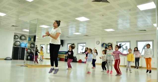 Ankara Mamak Belediyesinden  çocuklara zumba dansı eğitimi