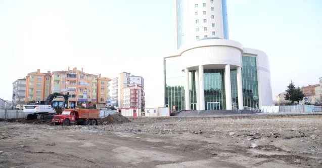 Ankara Kahramankazan'da kent meydanı için çalışmalar başladı