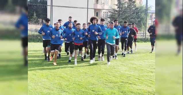 Bölgesel Amatör Lig 5. Bölge 3. Grupta yer alan temsilcimiz Yozgatspor 1959 FK ligin 6’ncı haftasında deplasmanda karşılaşacağı Sorgun Belediyespor maçının hazırlıklarını sürdürüyor