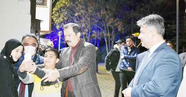 Yozgat’ın yetiştirdiği unutulmaz siyasetçilerden Luftullah Kayalar, katılığı organizasyonlarda hemşerilerinden özel ilgi görüyor