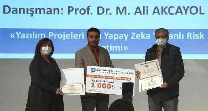 Gazi Üniversitesi, en başarılı doktora tezlerini ödüllendirdi