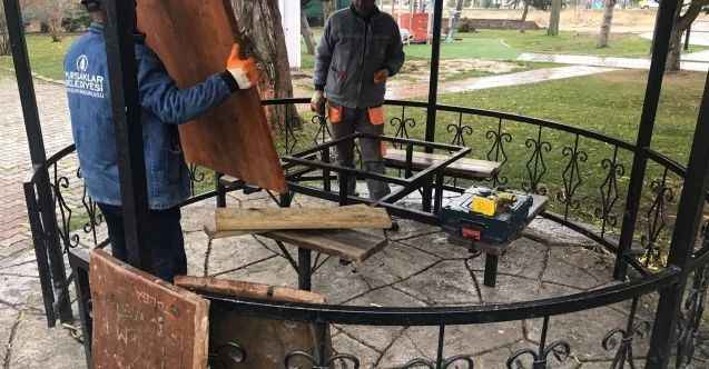 Pursaklar Belediyesi'nden parklara kış bakımı