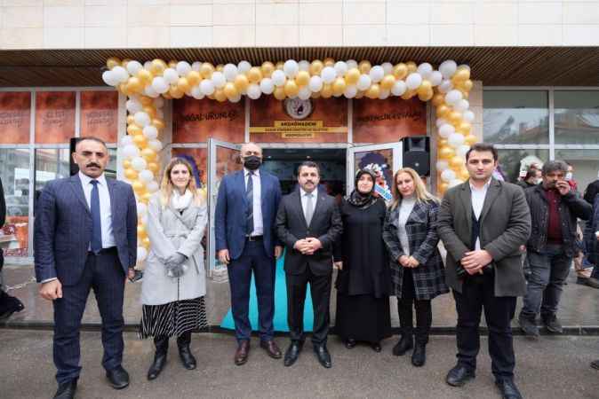 Akdağmadeni Yöresel Ürünler Satış Mağazası Açılışı Yapıldı