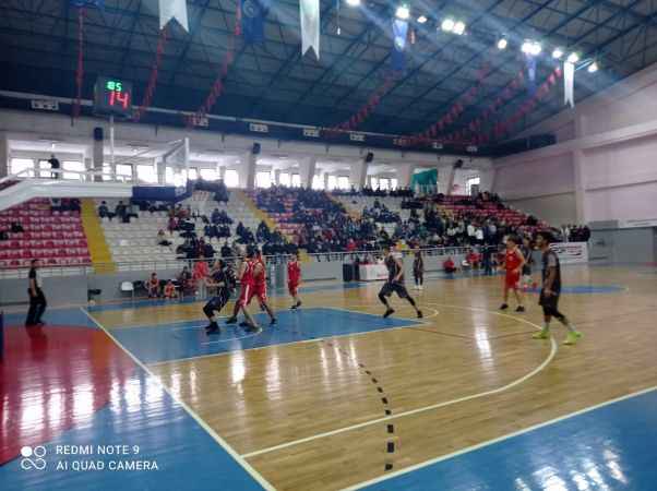 Okul Sporları kapsamında düzenlenen Liseler arası Basketbol turnuvası sona erdi