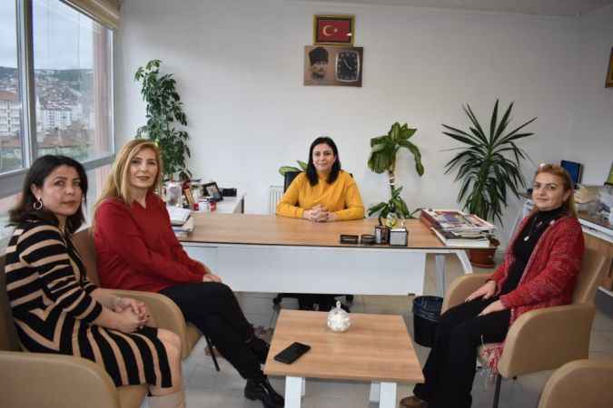 Anadolu Kadınları Derneği 10 Ocak Çalışan Gazeteciler Günü’nü unutmadı