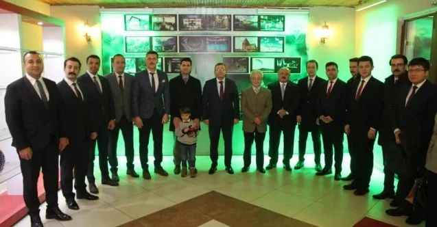 Yozgat Valisi Ziya Polat, idareciler gününde vali yardımcıları ve kaymakamlarla bir araya geldi