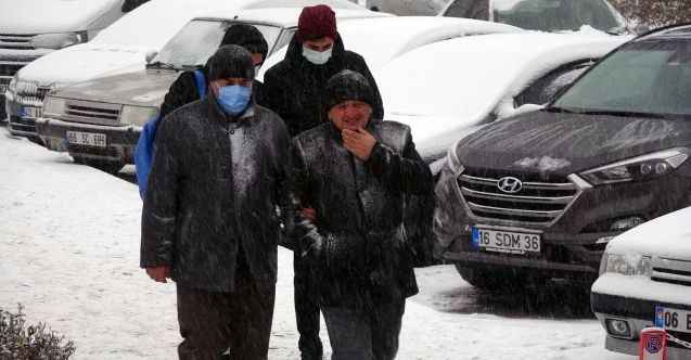 Yozgat’ta kar yağışı etkili oluyor