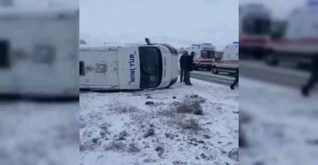 Kar yağışı kaza getirdi  Yozgat’ta trafik kazası