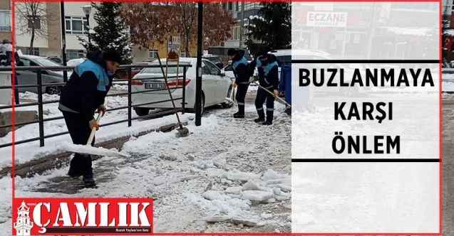 Pursaklar Belediyesi’nden Buzlanmaya Karşı Önlem