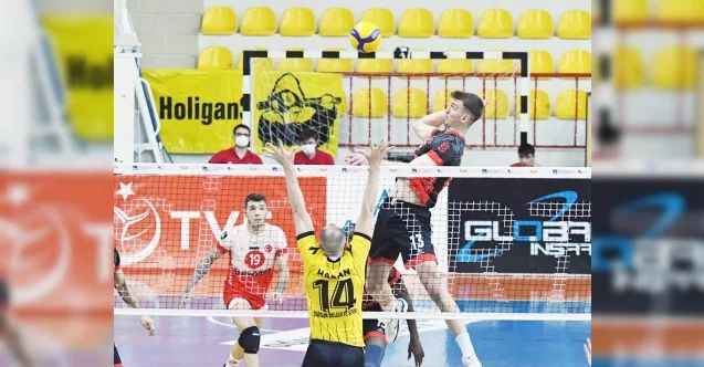 Axa Sigorta Efeler Liginde ücadele eden temsilcimiz Sorgun Belediyespor, ligin 18'inci haftasında konuk ettiği Ziraat Bankkart'a 3-1 mağlup oldu