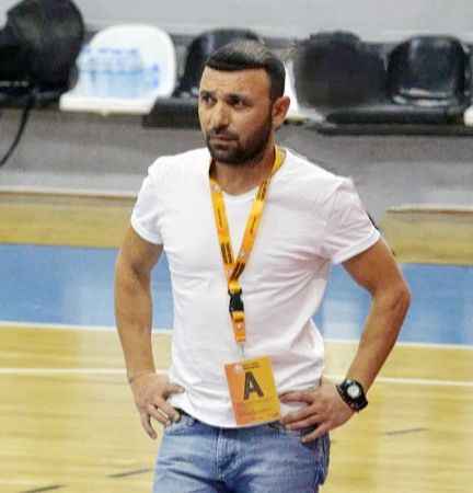 Yozgat Aile Sosyal Politikalar Gençlik ve Spor Kulübü Baş antrenörü Enis Atmaca, Mardin Kızıltepe Spor Lisesi karşısında aldıkları galibiyeti değerlendirdi