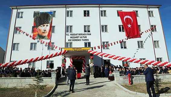 Kız öğrenci yurdu açıldı