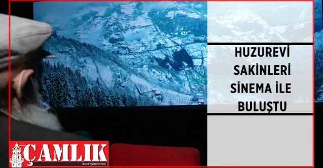 Keçiören Belediyesi tarafından düzenlenen sinema etkinliğinde huzurevinde kalanlar "İyi ki Varsın Eren" filmini izledi