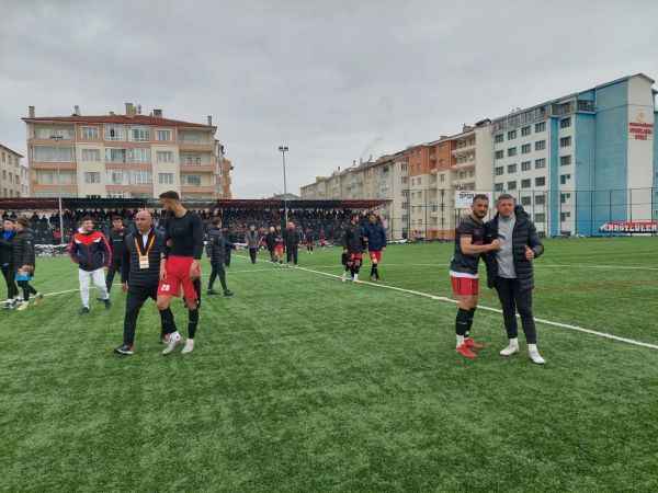 Bölgesel Amatör Lig 5. Bölge 3. Grupta yer alan temsilcimiz Yozgatspor 1959 FK, ligin 13’üncü haftasında Yeşil Kamanspor’u konuk etti