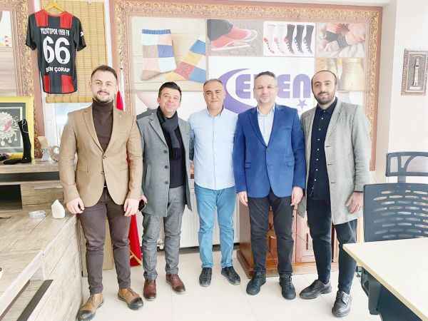 Ak Parti Merkez İlçe Başkanı Ahmet Gökhan ve beraberinde ki yönetim kurulu üyeleri Yozgat Organize Sanayi Bölgesinde bir dizi ziyaretlerde bulundu