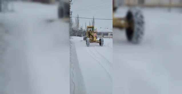 Yozgat’ın Saraykent İlçesi’nde  ekipler karla mücadele için sahada
