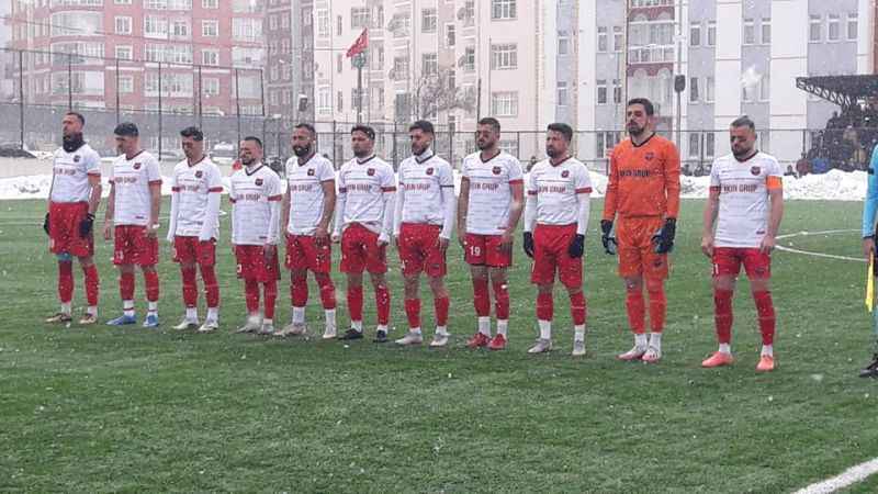 Bölgesel Amatör Lig 5. Bölge 3. Grupta yer alan temsilcimiz Yozgatspor 1959 FK ligin 15’inci haftasında Sorgun Belediyespor’u konuk etti.