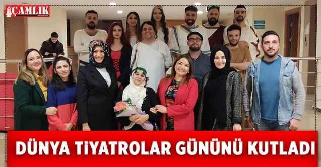 Yozgat'ta Ak Parti Teşkilatı Dünya Tiyatrolar Gününü kutladı