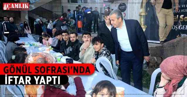 Polatlı Belediye Başkanı Mürsel Yıldızkaya, Gönül Sofrası’nda vatandaşlar ve üniversite öğrencileri ile bir araya geldi