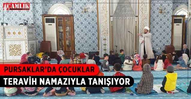 Pursaklar Belediyesi Nezaket Okullarının minik öğrencileri, Yavuz Sultan Selim Camisi’ni ziyaret ederek temsili Teravih namazı kıldı