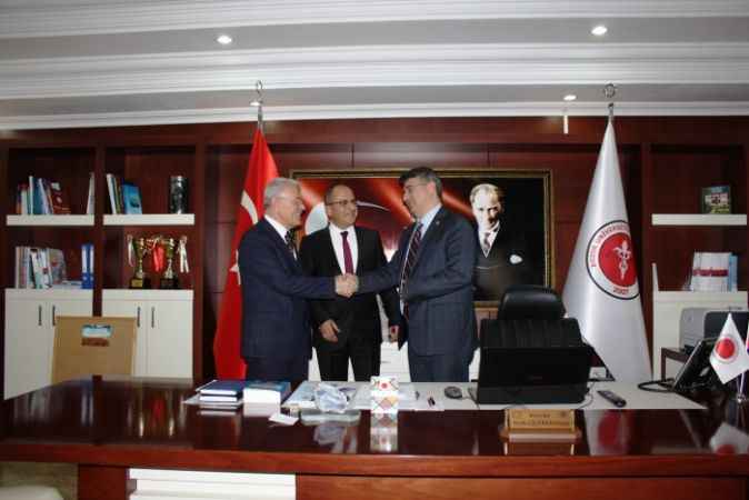 TIP FAKÜLTESİ'NDE PROF. DR. FERİT ÇİÇEKÇİOĞLU DÖNEMİ