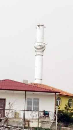 Yozgat'ta şiddetli rüzgar cami minaresini uçurdu