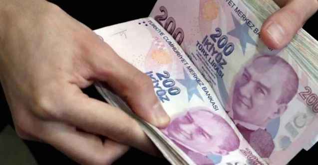 Emekliler ve Memurlar bu yıl kim ne kadar zam alacak?