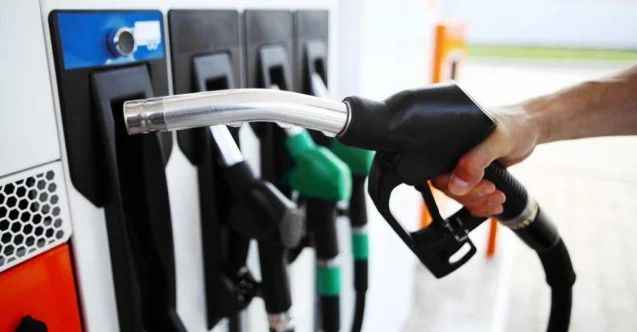 Petrol fiyatları 2022 Nisan ayında yüzde 5 arttı Brent petrol piyasadaki son durum ne?
