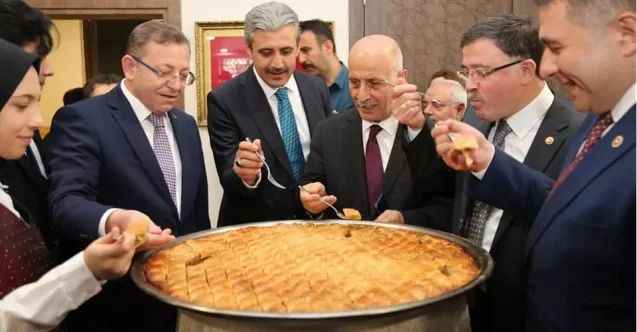 Yozgat’ta Ramazan Bayramı’nda iktidar muhalefet bir arada  HASRET GİDERDİK