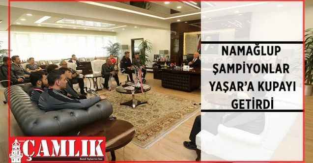 Yenimahalle Alves Kablo Ampute Futbol Kulübü oyuncuları ve teknik heyet, Yenimahalle Belediye Başkanı Fethi Yaşar’ı makamında ziyaret etti
