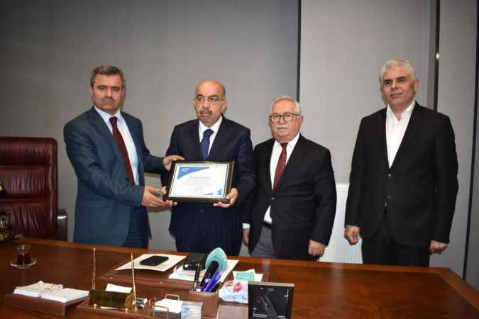 Sosyal Güvenlik Kurumu’ndan Zafer Özışık’a teşekkür belgesi