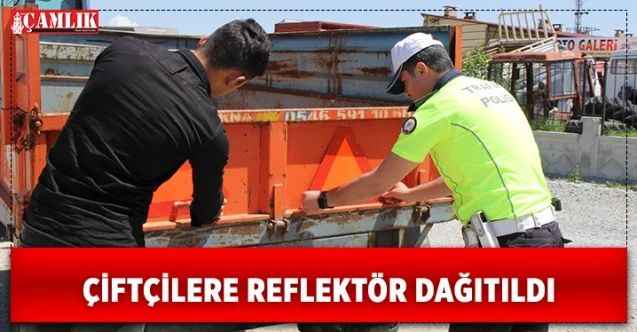 Yozgat’ta Trafik ekipleri tarafından Çiftçilere reflektör dağıtıldı
