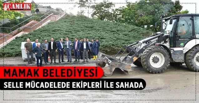 Ankara’da günlerdir devam eden şiddetli yağış ve sele karşı Mamak Belediyesi ekipleri de amansız mücadele içinde