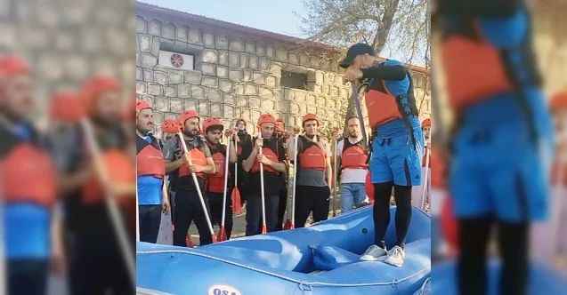Çekerek ilçesinde vatandaşlar, yapay rafting parkurunda adrenalin dolu dakikalar yaşadı