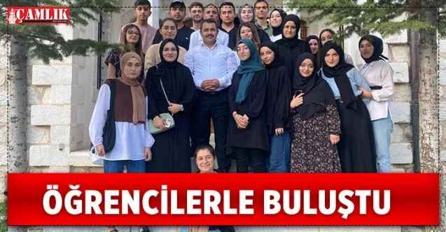 Akdağmadeni belediye Başkanı yalçın, Başarılı öğrencilerle bir araya geldi