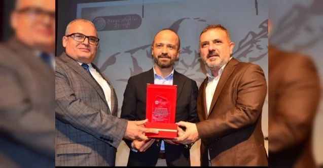 Türk Dünyası Aşık Edebiyatı’na Hizmet Ödülü hemşehrimiz Prof. Dr. Bayram Durbilmez’e