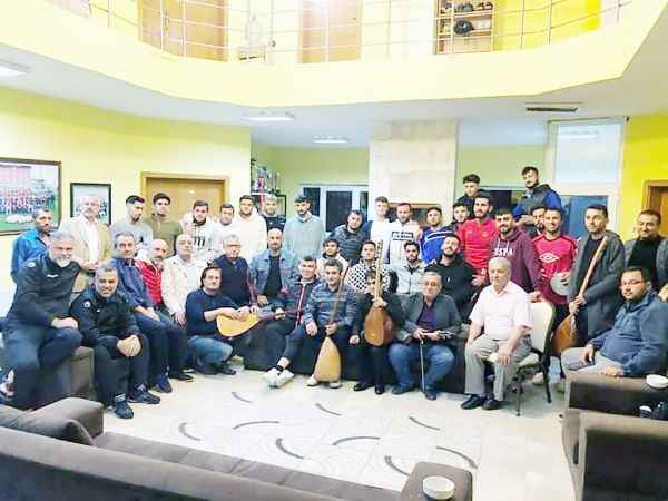 Bölgesel Amatör Lig 6. Grupta mücadele edecek olan temsilcimiz Yozgatspor 1959 FK’nın teknik heyet ve futbolcuları için moral gecesi düzenledi